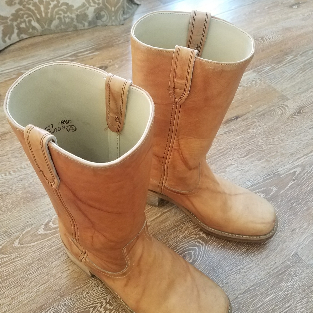 Men's boots